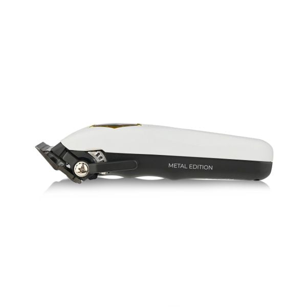 INSTINCT METAL PROFESSIONAL HAIR CLIPPER WITH IN2 VECTOR MOTOR